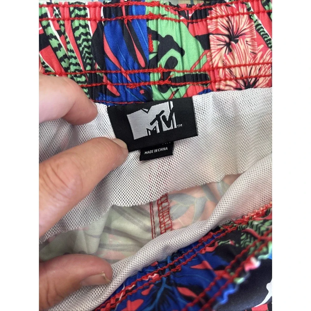 MTV 2017 Men's Swim Shorts Mesh Lined Elastic Waist Two‎ Side Pockets Size Large